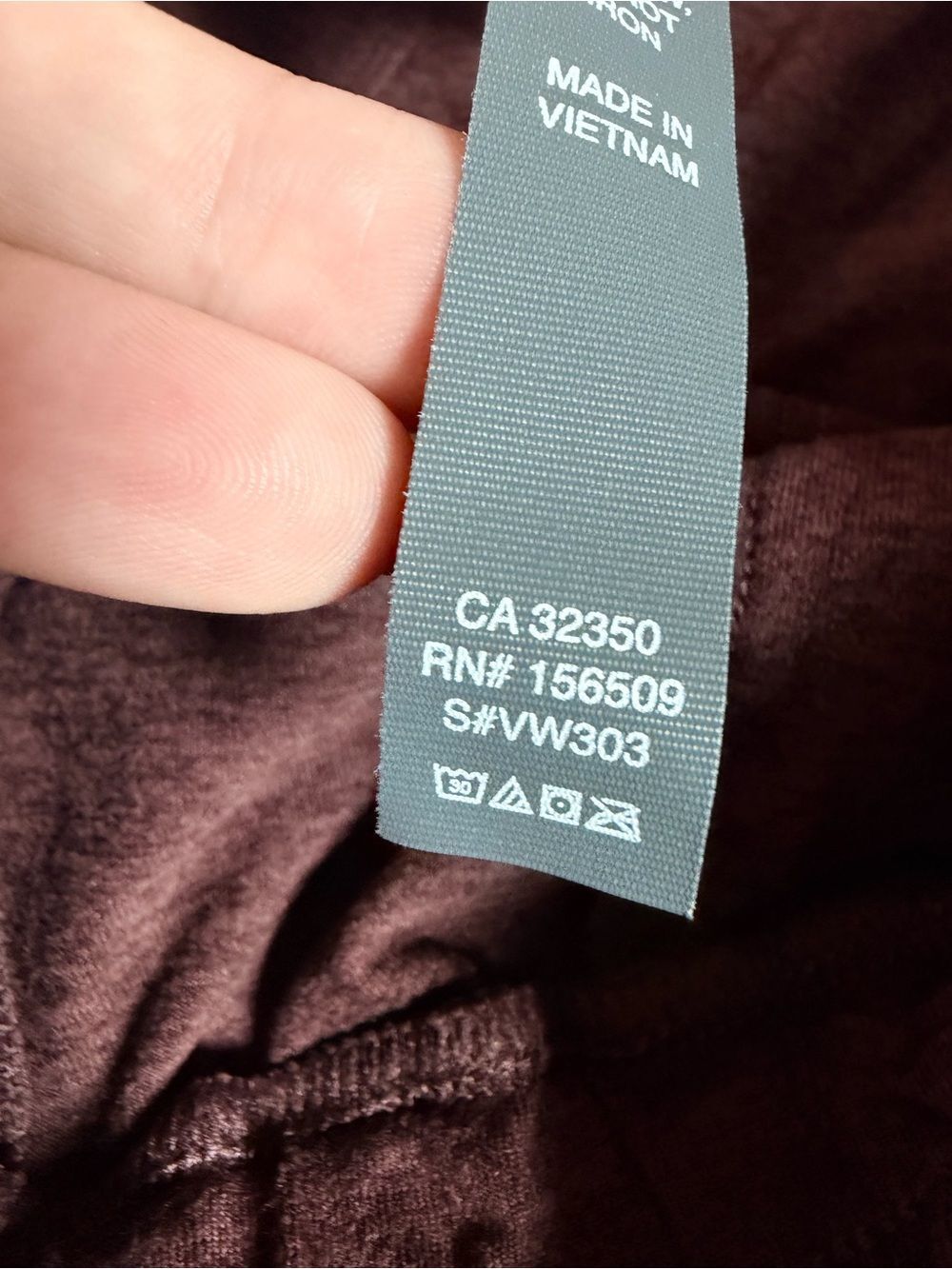 Vuori Women's Performance Jogger Pants Small Burgundy Red Cropped - Picture 10 of 11